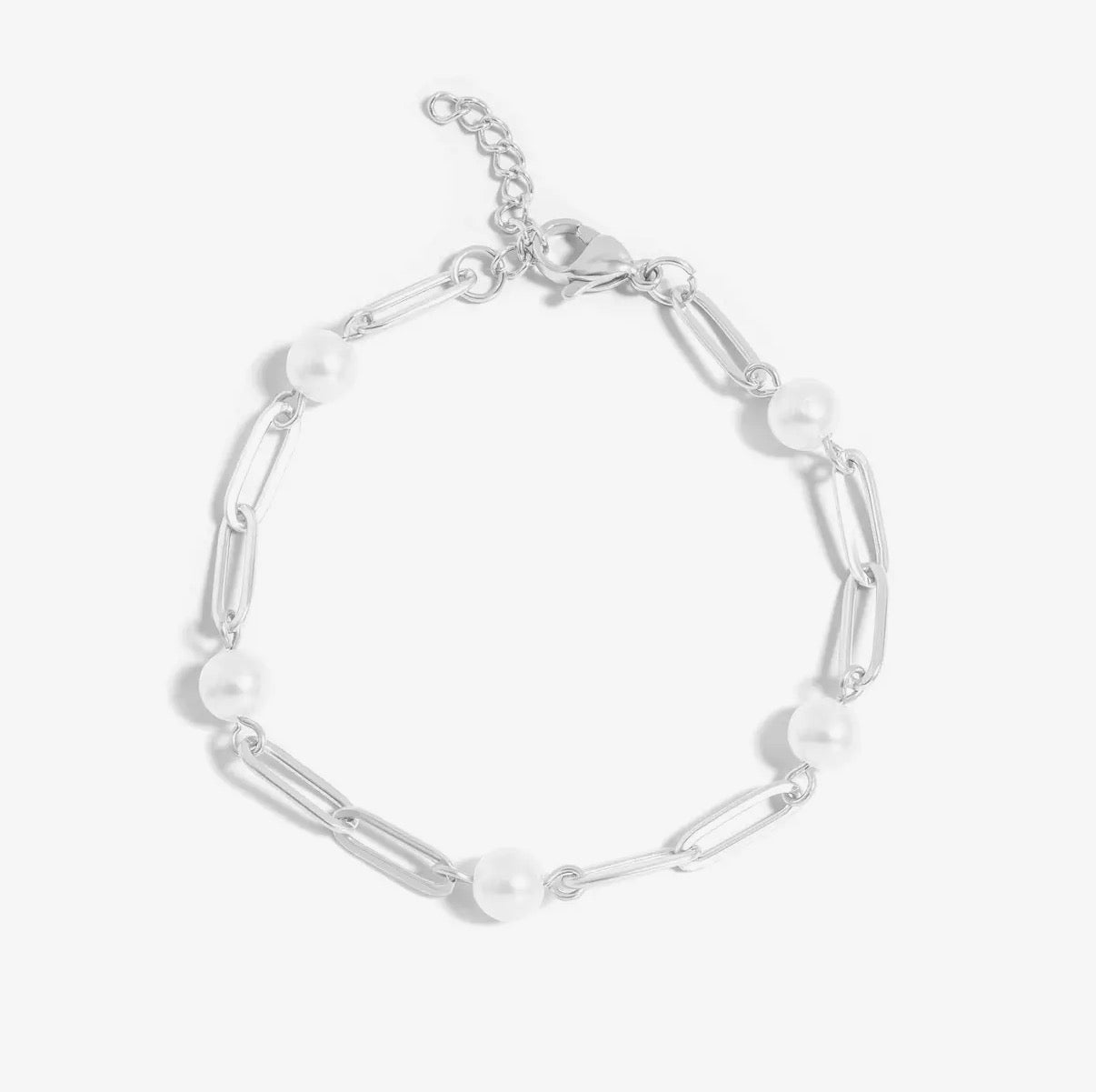 Pearl & Paperclip Bracelet
